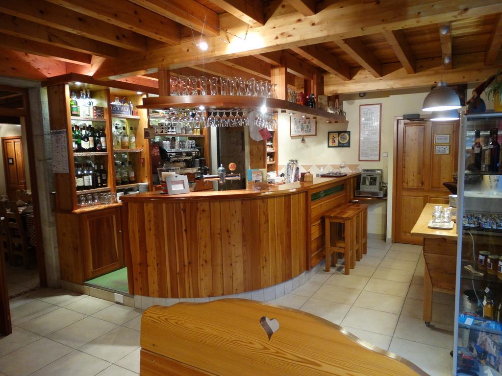 科勒机酒店 圣·让恩·罗亚恩斯 外观 照片